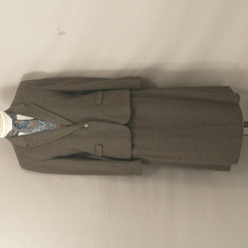 Soft Tweed Plaid Vintage Skirt Suit USA Md High Quality Timeless Classic Neutral